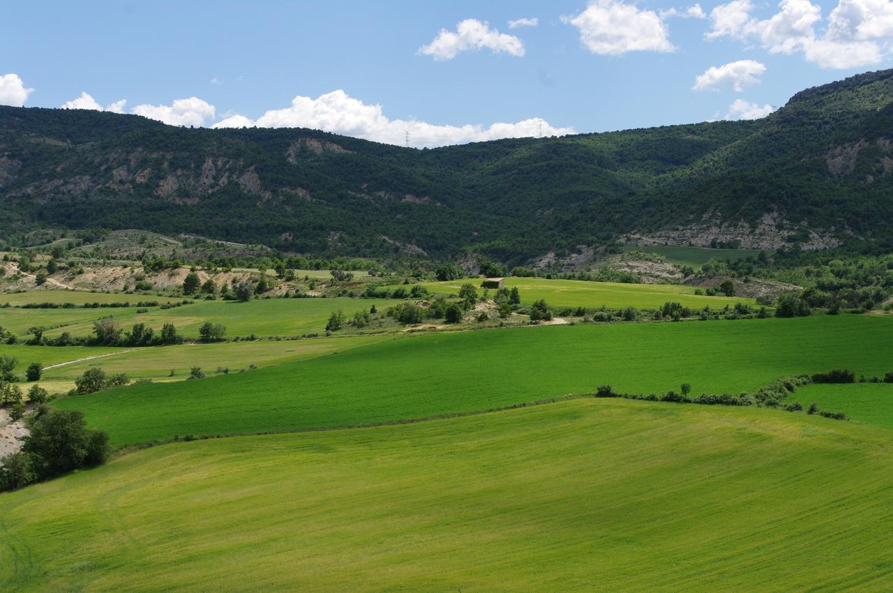 Alberg La Solana Salas de Pallas Bagian luar foto